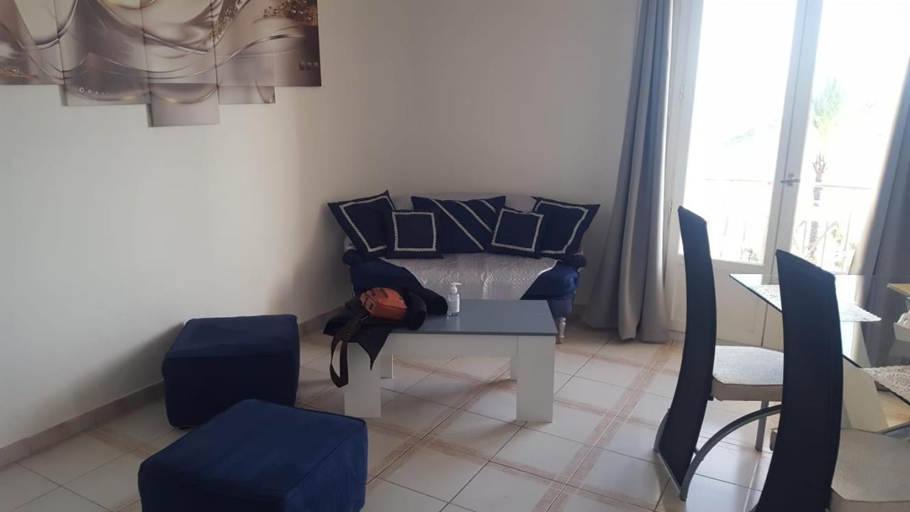 Appartements Au Cros De Cagnes Habitación foto
